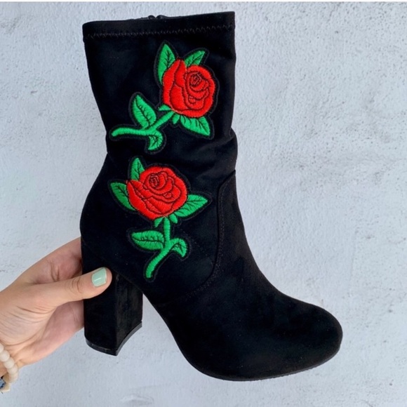 COPY - Adorable Floral Bootie - Picture 1 of 6